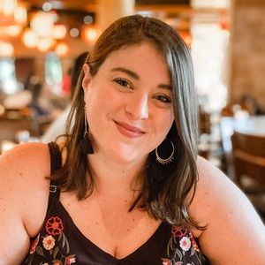 Meet your Posher, Mariana